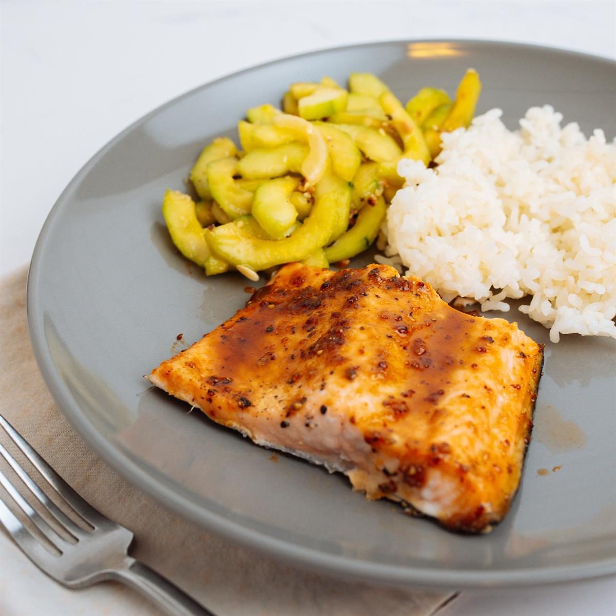 Master Brown Sugar Salmon: Quick Air Fryer & Oven Glazed Perfection